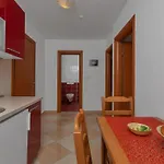 Juric - One-bedroom Apartamento