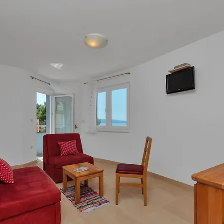 Juric - One-bedroom Apartment *
