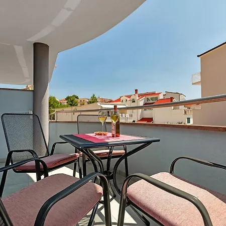 Juric - One-bedroom *